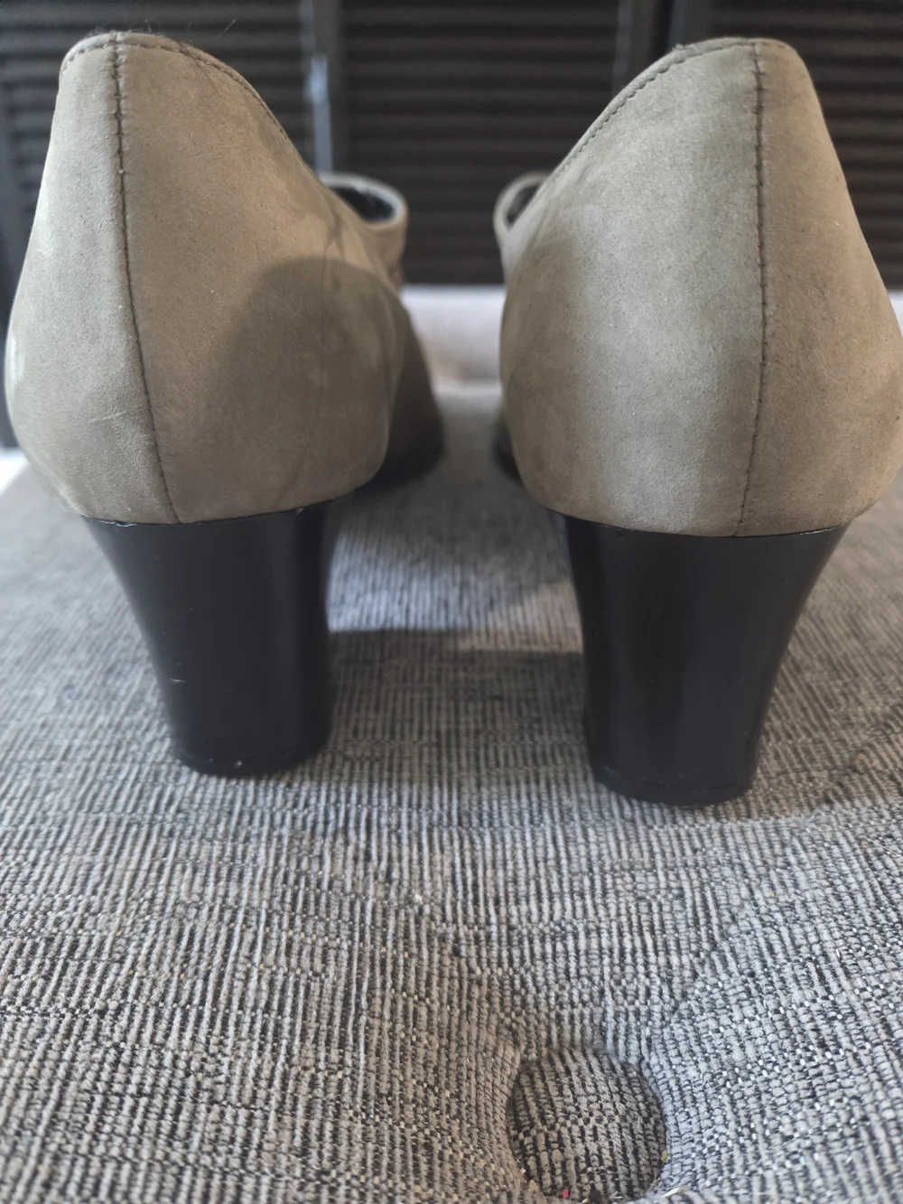 Aerosoles Womens Olive Green Suede Dress Pumps Size 8